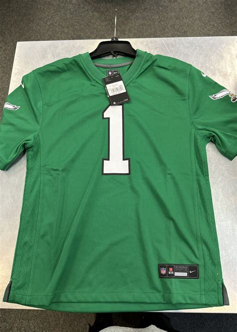 Philadelphia Eagles’ Kelly Green Throwback Retail Jerseys Leak